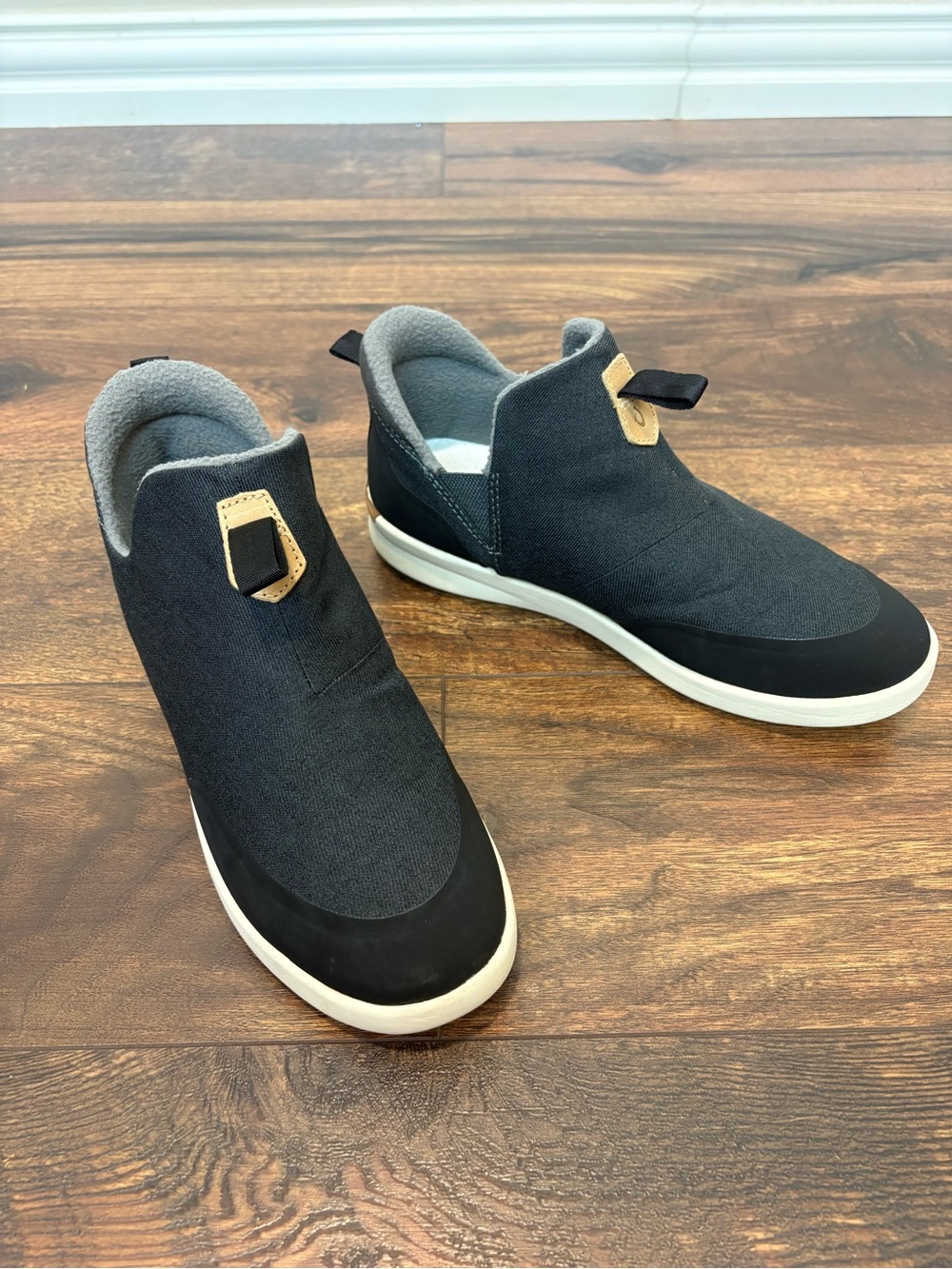 Olukai Lipoa Ankle Sneakerboots Dark Shadow Canvas Slip On Size 8